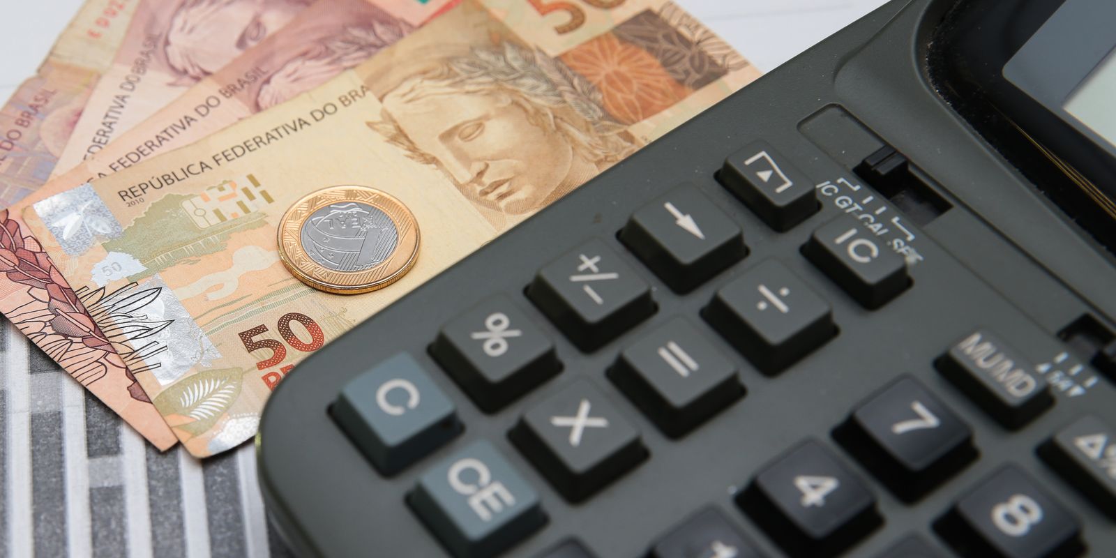 Com mais de 2,4 mil emendas, LDO deve ser votada nesta semana