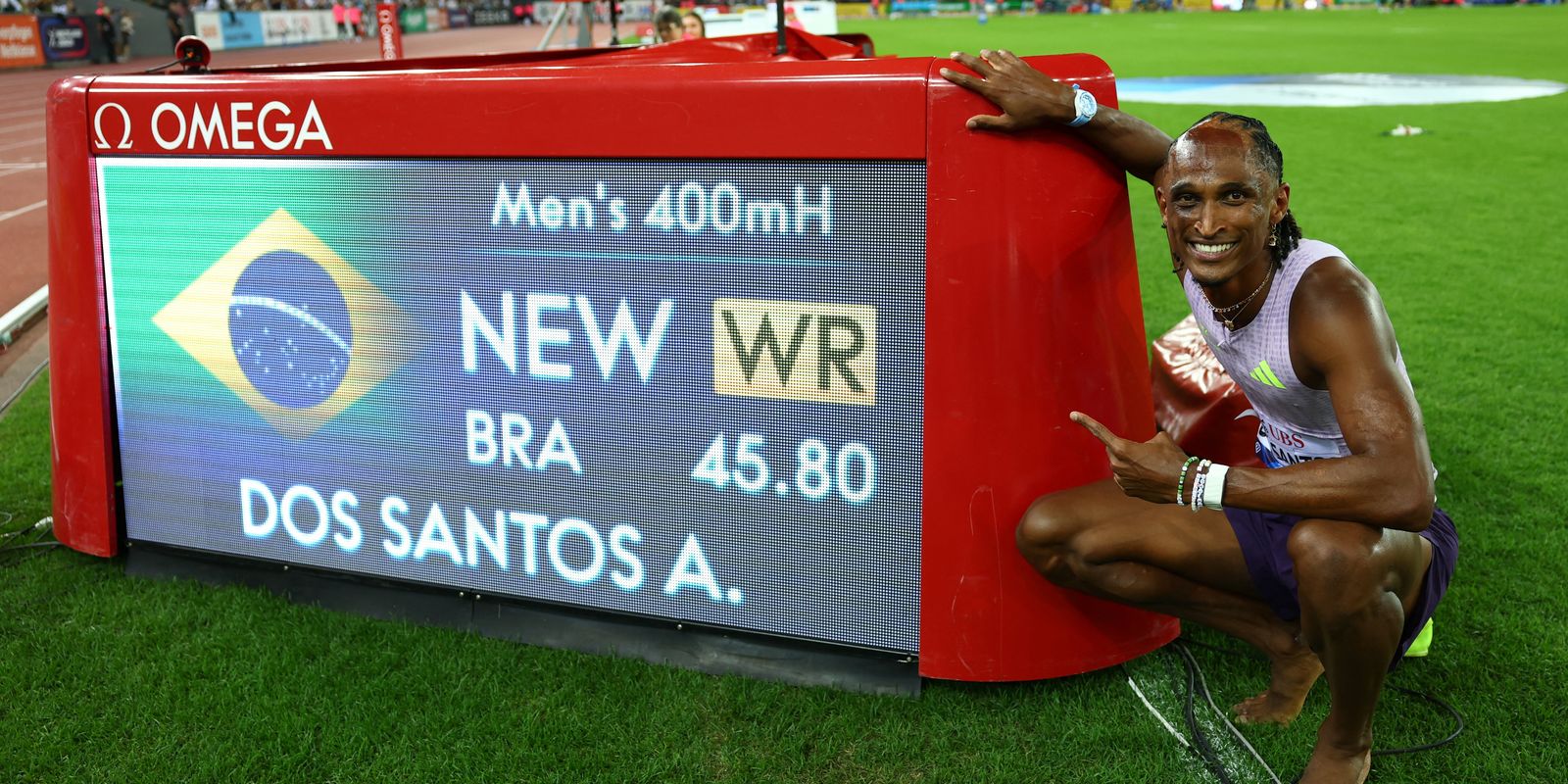 Alison dos Santos quebra recorde mundial dos 400m com barreiras Alison dos Santos quebra recorde mundial dos 400m com barreiras