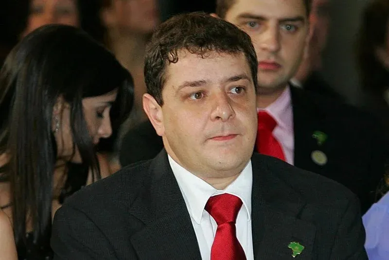 Caso Lulinha provoca reação negativa a Lula nas redes, aponta Vox Radar