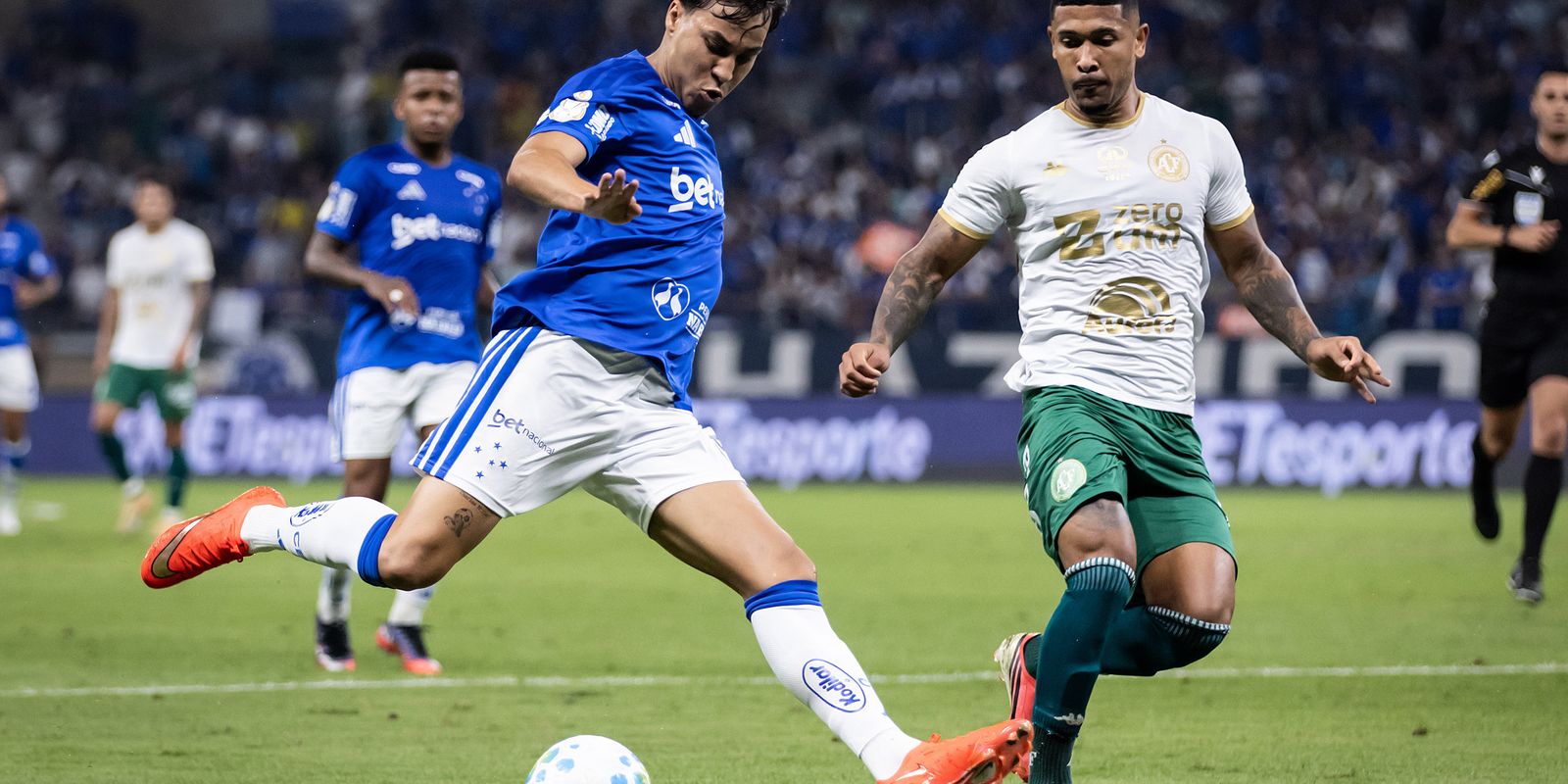 Maiores campeões, Cruzeiro e Grêmio vão às quartas da Copa do Brasil