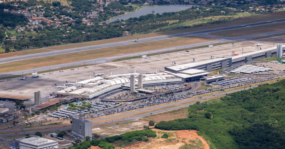 Aeroporto de Confins volta à normalidade depois de suspender operações