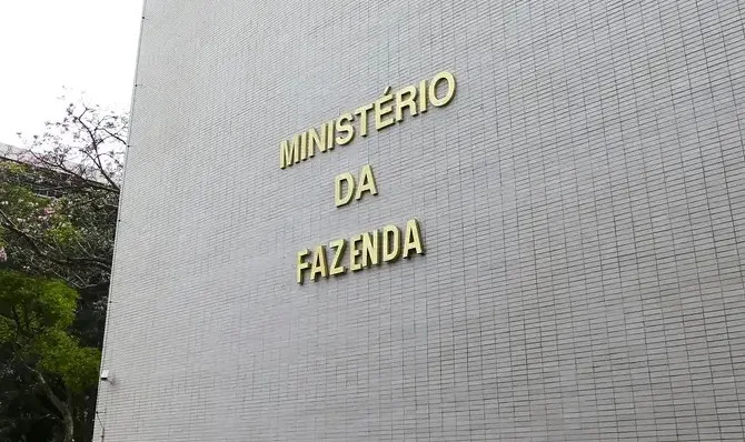Governador do PT entra no radar de Lula para comandar o Ministério da Fazenda