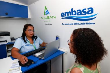 Governo do Estado amplia serviços da Embasa com unidades móveis em Salvador e Saubara | SECOM