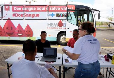 Hemoba amplia ação da unidade móvel de coleta na capital e no interior do estado em novembro | SECOM
