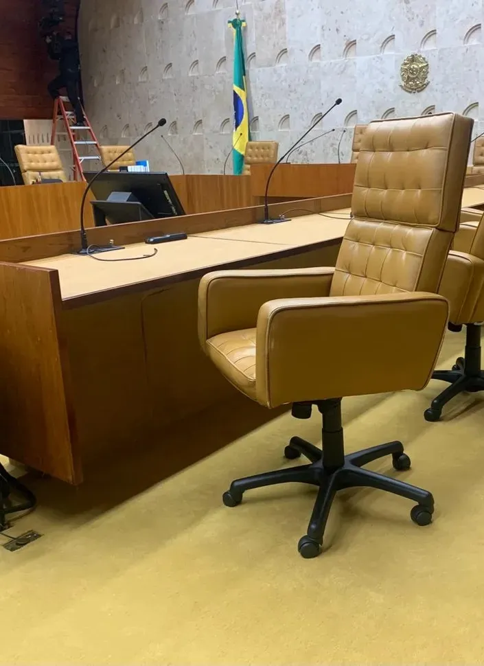 Lula quer indicar novo ministro do STF mesmo se perder eleição para Flávio Bolsonaro