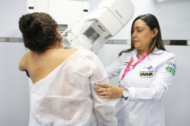 Outubro Rosa: Sesab mantém agendamentos para mamografias e consultas em Salvador | SECOM